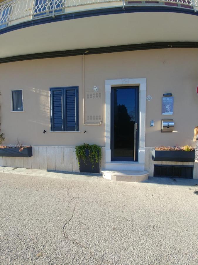Diadumeno Superior Apartment Venosa Exterior foto